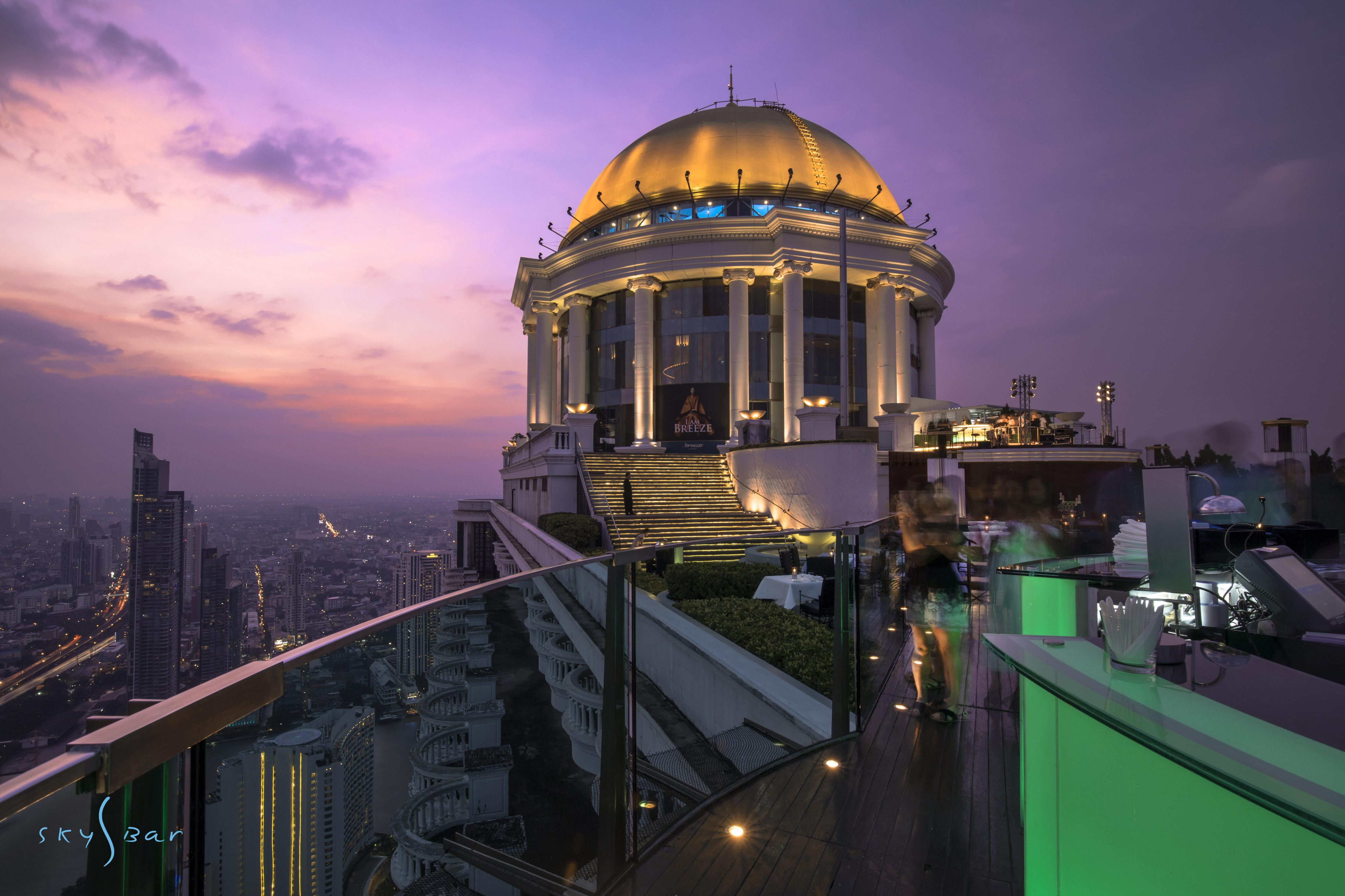 Tower Club At Lebua Hotel Bangkok Exterior photo The Dome at the Centara Grand and Bangkok Convention Centre